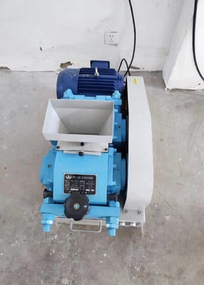 Small 1500kg/H Double Roller Crusher High Energy Utilization