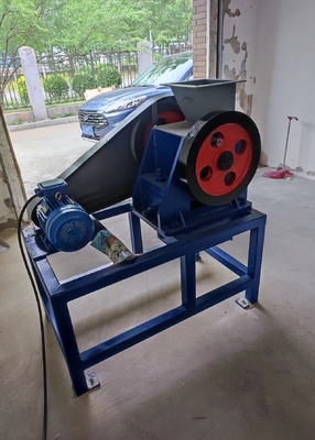 Sealed Compact MPE Type Lab Jaw Crusher 45kg/H Machine